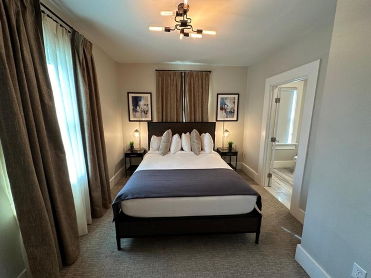 Entire Modern 7 Unit 7 Bath Boutique Inn Ньюпорт Экстерьер фото